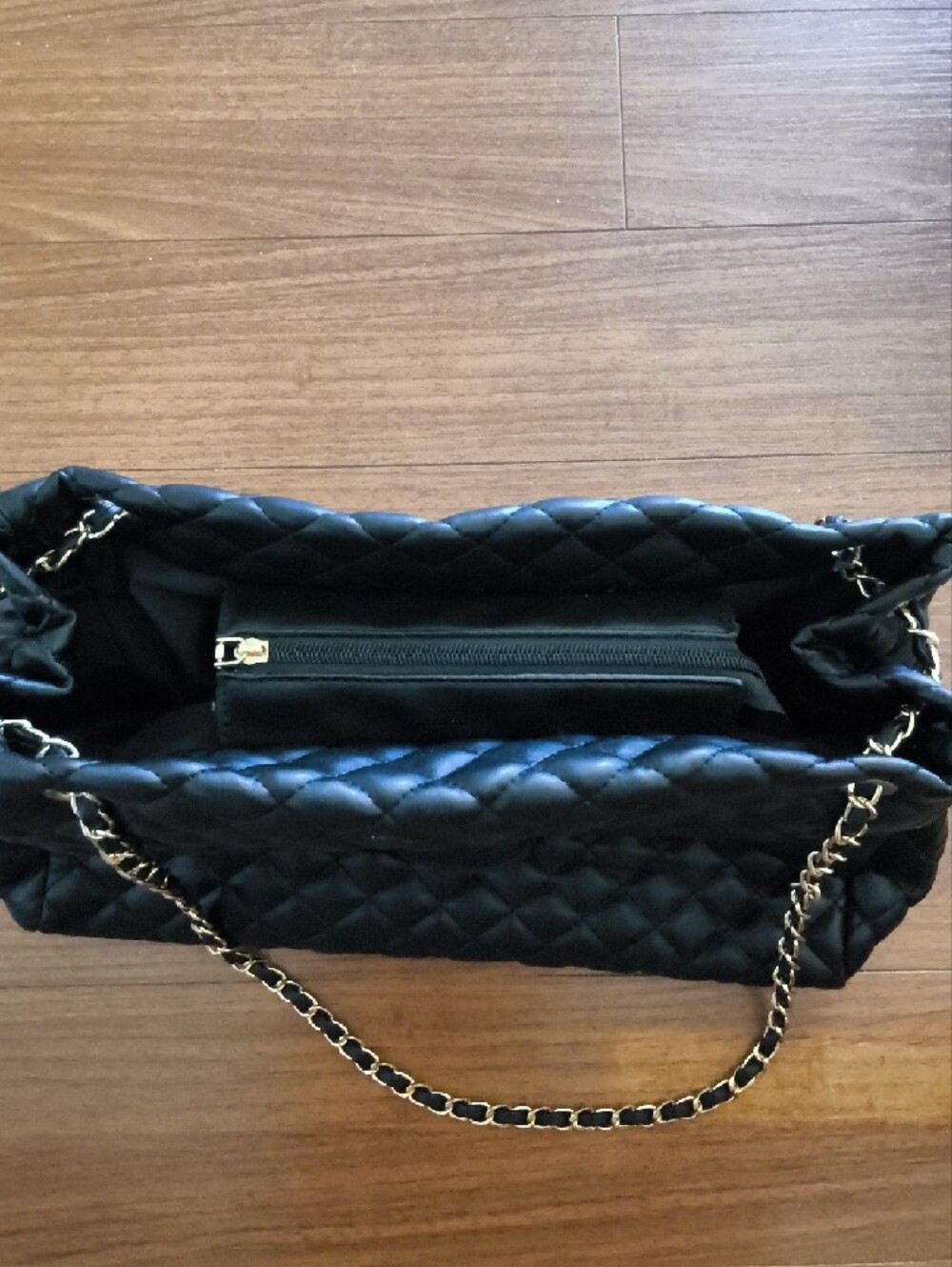 Classic Quilted Black Shoulder Bag with Chain Strap Nwt New Large - Picture 12 of 13